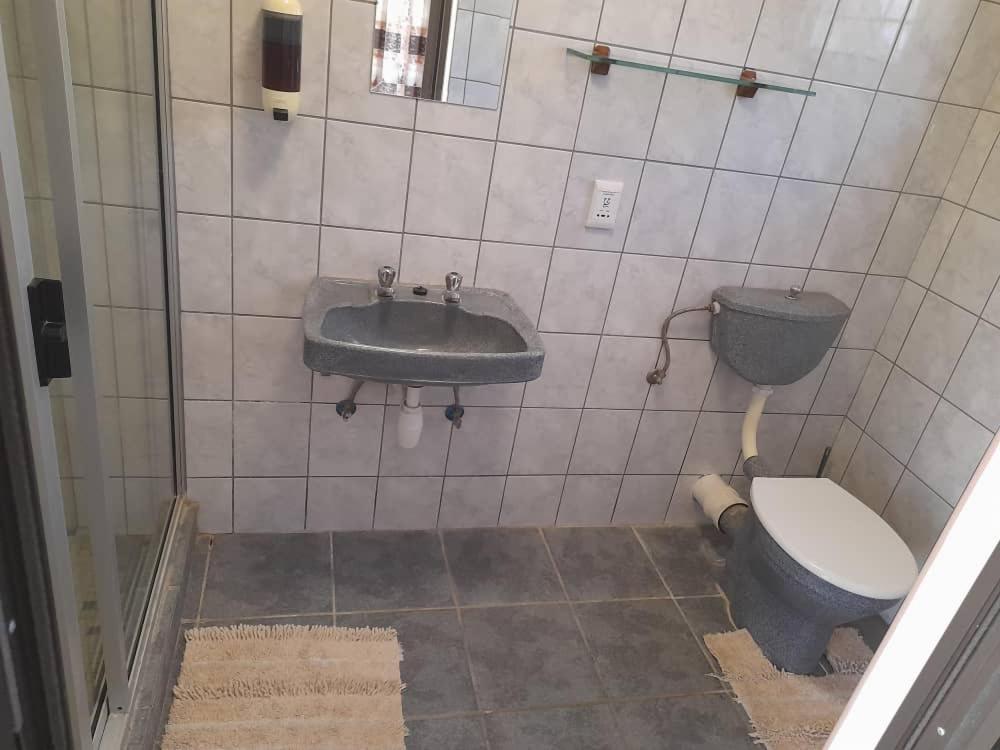 Ombo Rest Camp Hotel Okahandja Eksteriør billede