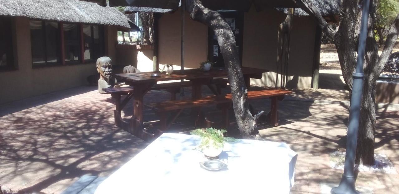 Ombo Rest Camp Hotel Okahandja Eksteriør billede