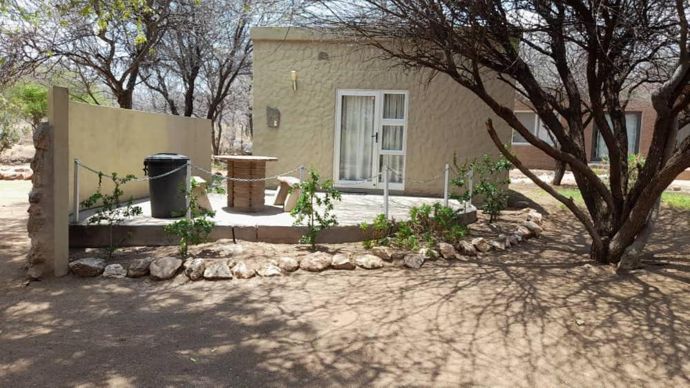 Ombo Rest Camp Hotel Okahandja Værelse billede