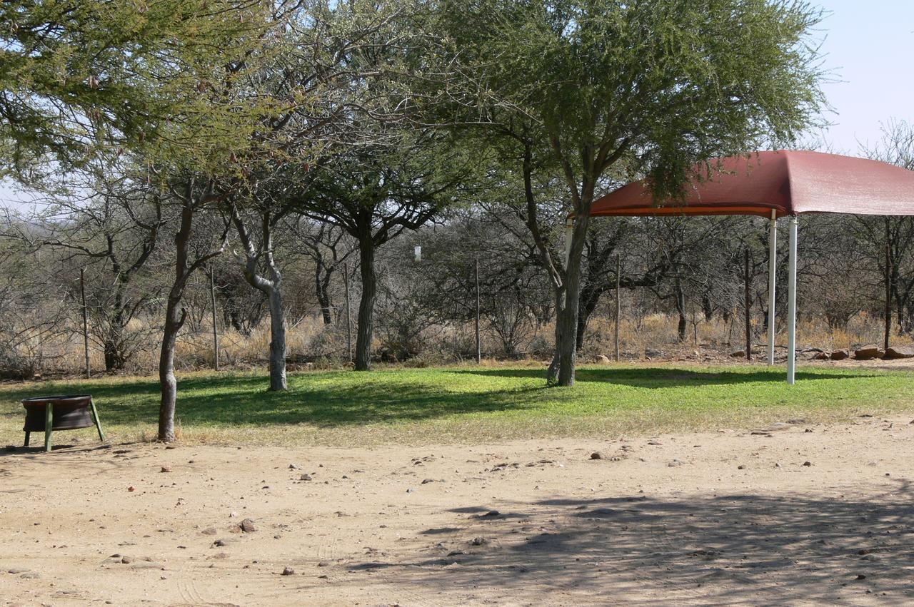 Ombo Rest Camp Hotel Okahandja Eksteriør billede